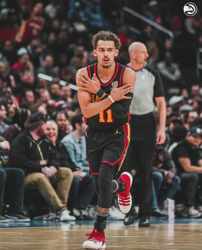 阿莫林：我喜欢马兹拉维的性格，曼联的领导小组不只是看年龄（阿莫林：欣赏马兹拉维的性格，曼联领袖层衡量标准不止年龄）