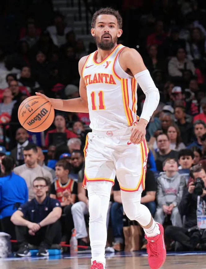 那不勒斯vs尤文：麦克托米奈首发，伊尔迪兹、小孔塞桑出战（那不勒斯对阵尤文：麦克托米奈先发，伊尔迪兹、小孔塞桑登场）