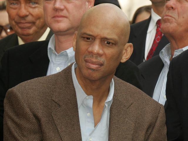 德转列瑞士球员历史身价前10：扎卡5000万欧第1，阿坎吉第2（德转发布瑞士球员历史身价前十榜：扎卡以5000万欧居首，阿坎吉位列第二）