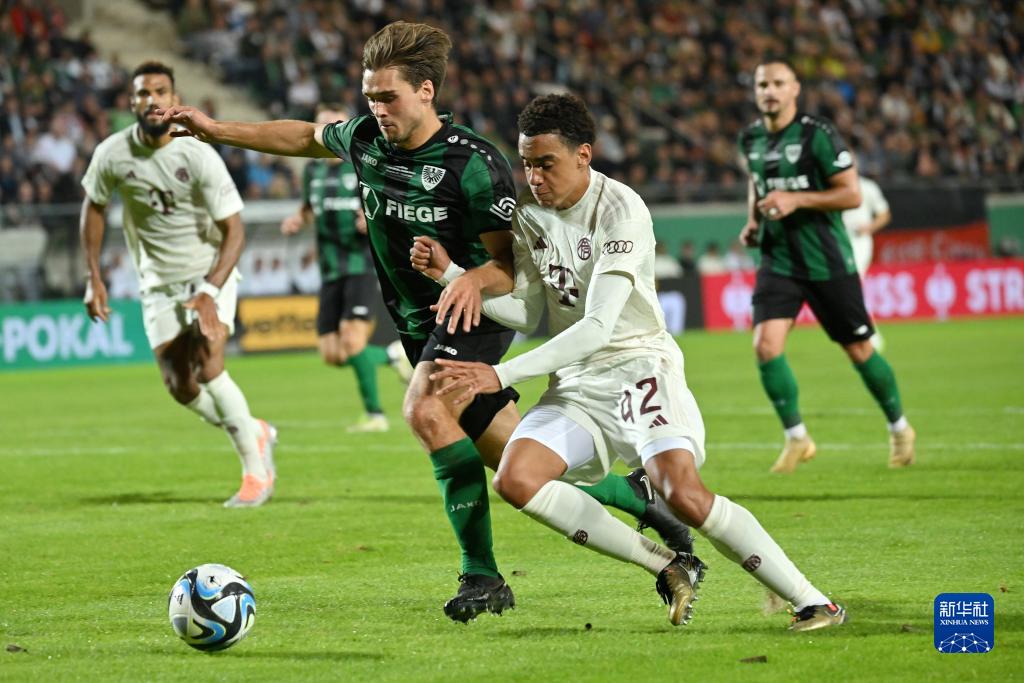 官方：利物浦20岁后卫马巴亚租借加盟英甲维冈竞技