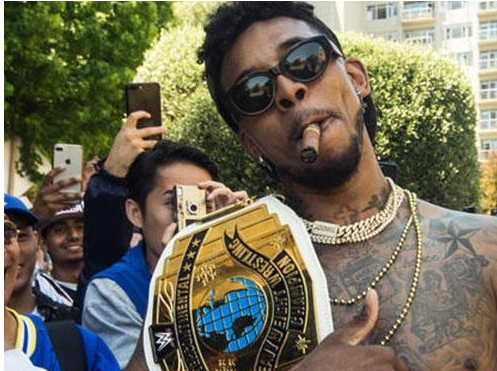 摩根转发评论萨拉赫赛后炮轰言论：也许是时候该来个采访了（摩根转推回应萨拉赫赛后怒言：或许该安排一次专访了）