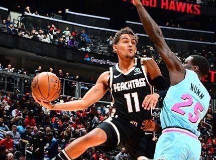 恩里克：如此多失误的比赛不可能赢，舍瓦利耶没有受伤很幸运（恩里克：失误频频难言胜利，所幸舍瓦利耶并无大碍）