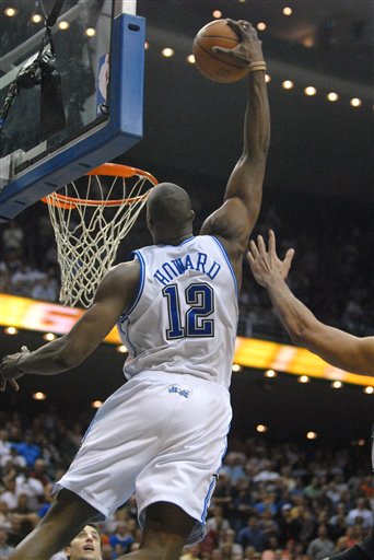 梅开二度，吉拉西当选多特vs比利亚雷亚尔全场最佳（吉拉西梅开二度，荣膺多特战比利亚雷亚尔全场最佳）