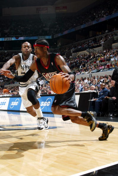 德甲官博祝贺邵佳一：期待邵佳一带领中国国家队走向更高舞台（德甲官微致贺邵佳一：期待其率国足迈向更高舞台）