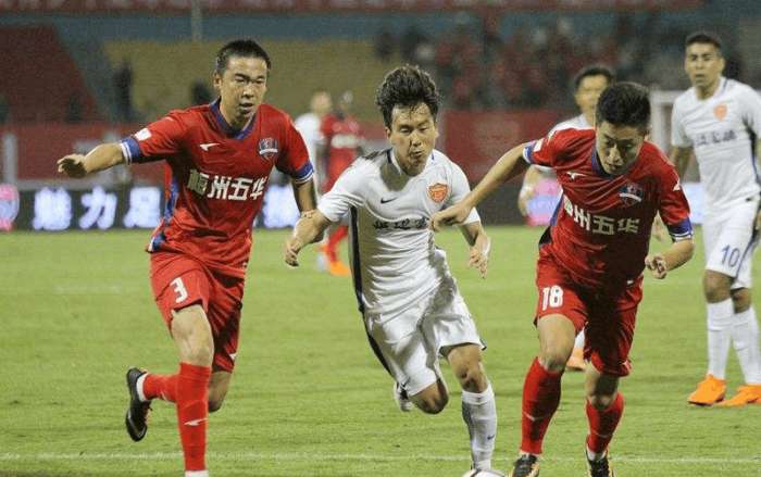 英超劲旅完胜：终结5场不胜，积分追平曼联，距离欧冠区3分