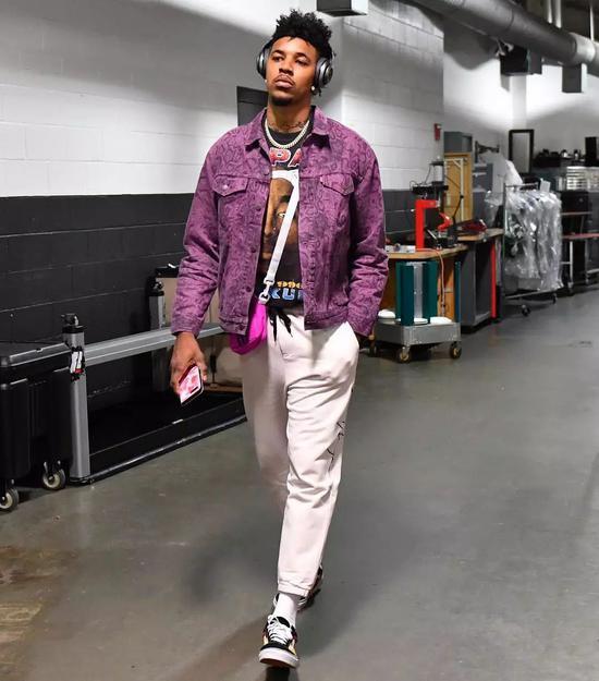 结束5年中超之旅！长春亚泰提前1轮降入中甲（提前一轮降入中甲！长春亚泰告别中超，5年征程落幕）